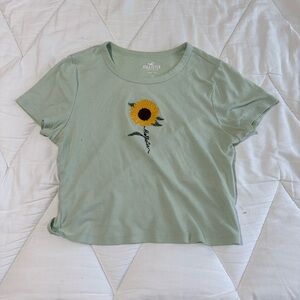 hollister light green baby tee